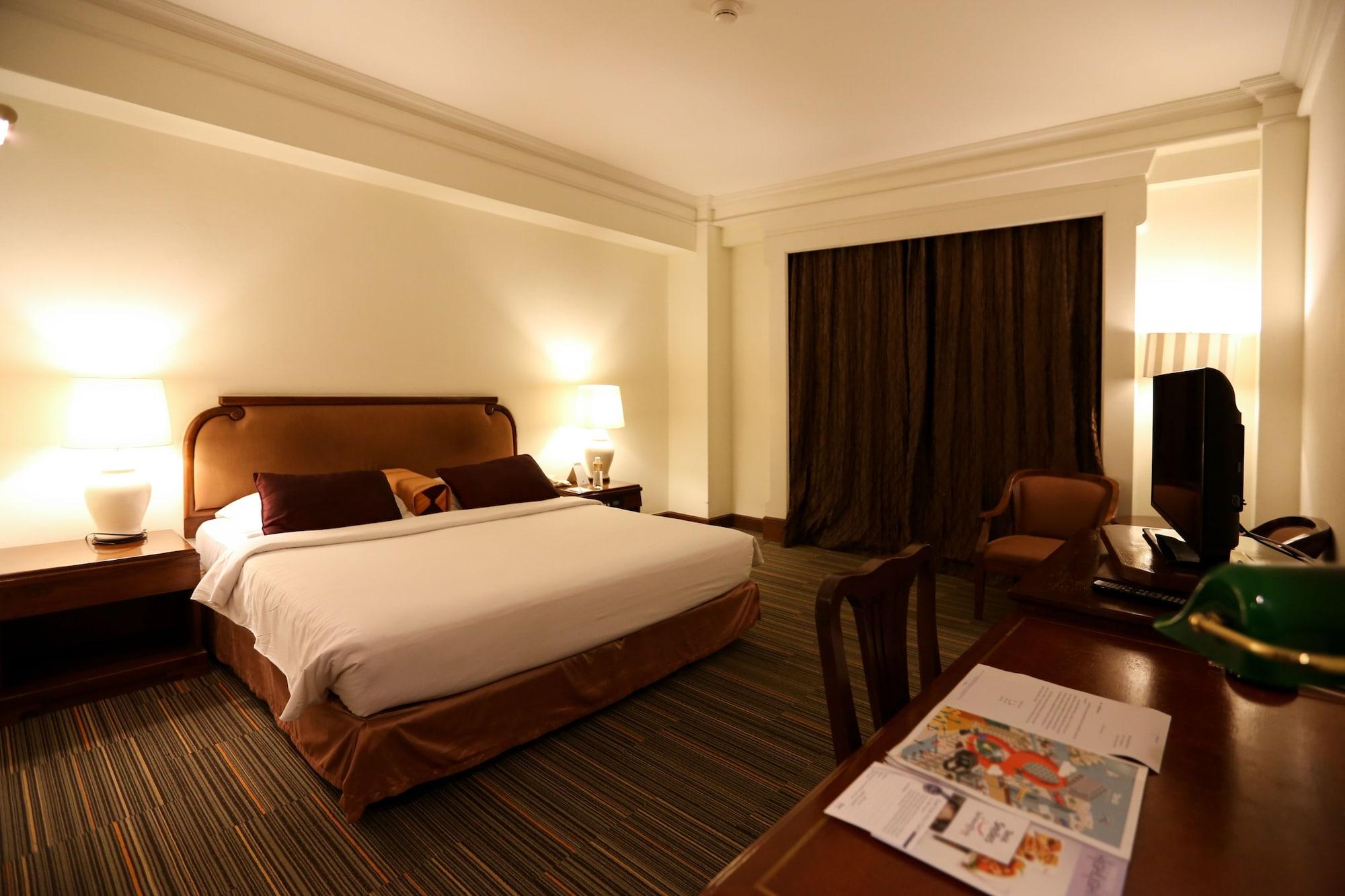 The Imperial Hotel & Convention Centre Korat Накхонратчасіма Екстер'єр фото