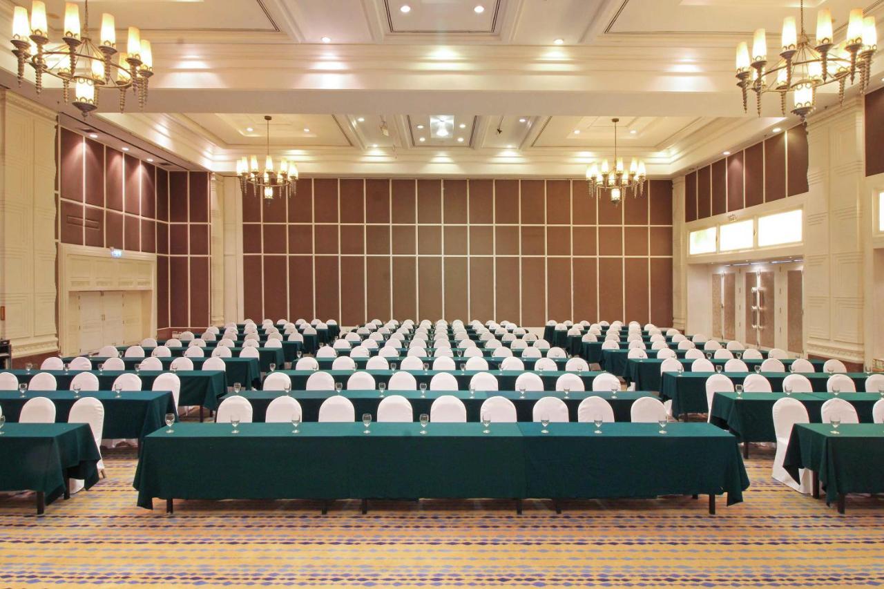 The Imperial Hotel & Convention Centre Korat Накхонратчасіма Екстер'єр фото