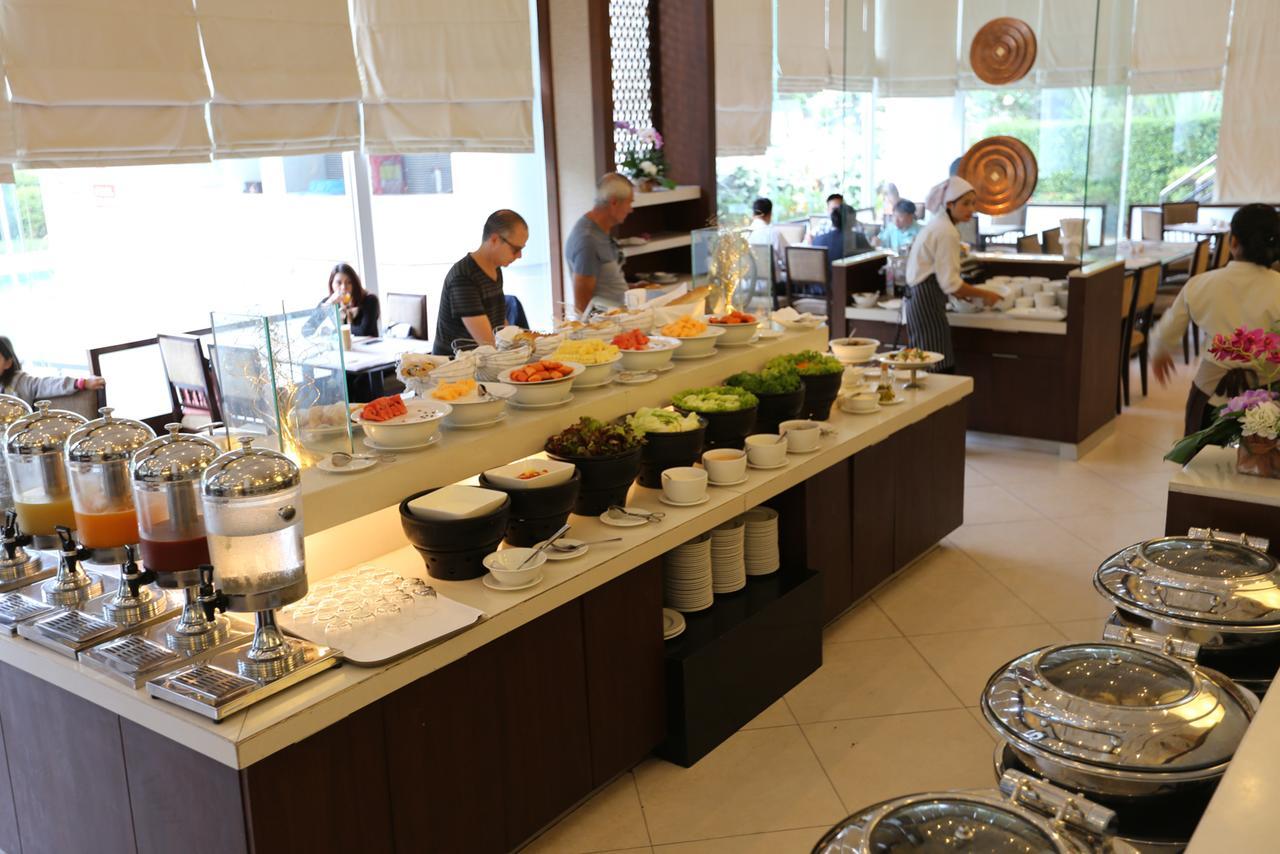 The Imperial Hotel & Convention Centre Korat Накхонратчасіма Екстер'єр фото