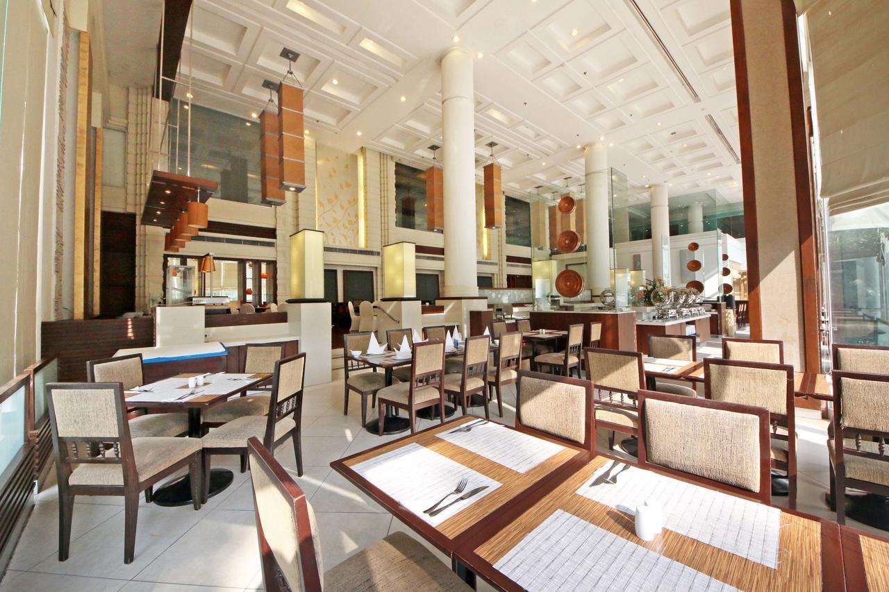 The Imperial Hotel & Convention Centre Korat Накхонратчасіма Екстер'єр фото